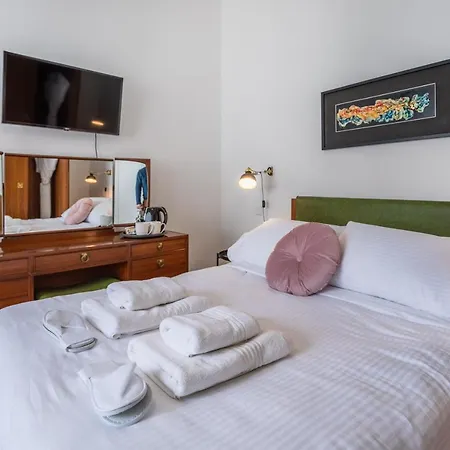 Dome Nocleg ze śniadaniem