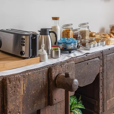 Bed & Breakfast Dome