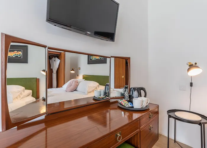 Bed & Breakfast Dome 4*